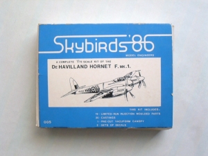 SKYBIRDS 1/72 005 DH HORNET F. Mk.1
